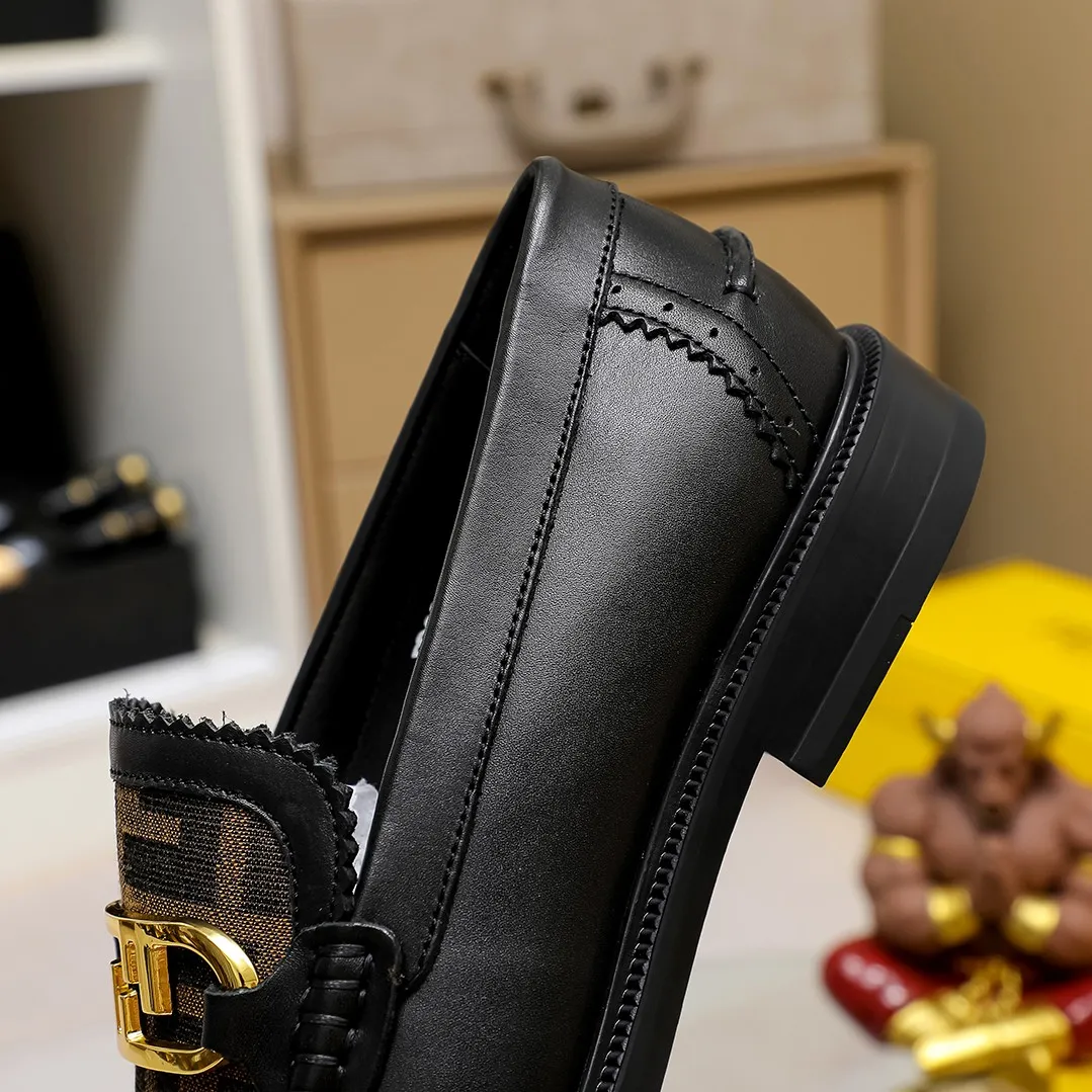 Men's shoes💰440 🕷🕷【FENDI】The latest men's formal leather shoes🇨🇳Classic series not to be missed💯The first layer is made of imported first-layer cowhide☘Original quality, the leather is smooth and delicate🎋The version is awesome, the perfect streamlined outline🍇🐮Leather lining, 2 colors, size 38-45...